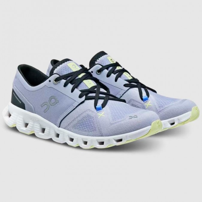 Zapatillas Running Mujer On Cloud X 3 Gris