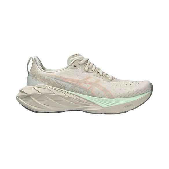 Chaussures Femme Asics Novablast 4