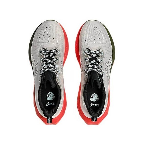 Asics Novablast 4 TR Running Shoes